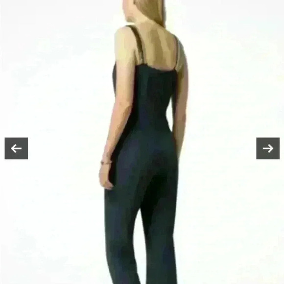 Gigi hadid romper - Picture 2 of 8